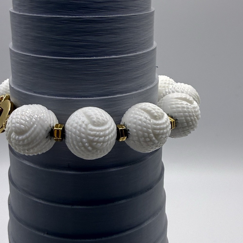 Monet Bracelet Gold Tone Accents White Textured Beads Estate Retro VTG - Picture 5 of 12